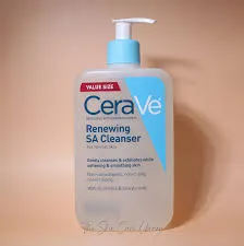 CERAVE RENEWING SA CLEANSER FOR NORMAL SKIN ( VALUE SIZE )  473mL ( Minor shortage & Cover issue)