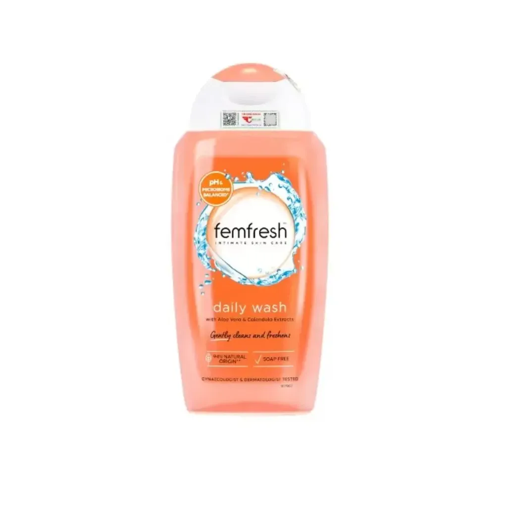 FEMFRESH DAILY WASH WITH ALOE VERA & CALENDULA EXTRACTS 250mL